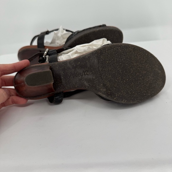 Naya Alpine Black Leather Buckle Slip On Block Heel Sandals Shoes Women's 8.5 M - Picture 8 of 12